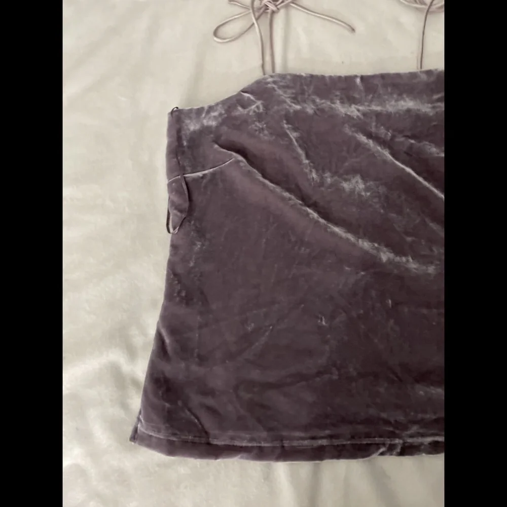 NWT $95 Cupcakes And Cashmere Janika Velvet Tank Top‎ Silver Mauve [ XS ]